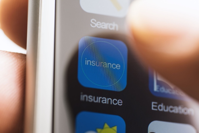 A mobile insurance app: get your insurance remotely
